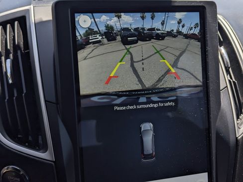 Certified 2022 Ford Edge SEL AWD/4WD image 11