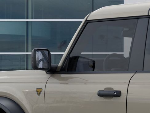 New 2026 Ford Bronco Badlands AWD/4WD image 24