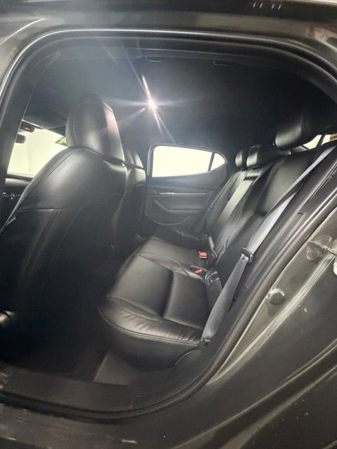 Used 2024 MAZDA MAZDA3 s FWD image 23