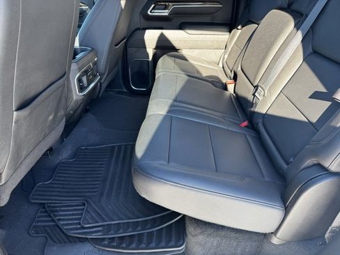 Certified 2022 GMC Sierra 1500 Elevation w/ Elevation Premium Package image 7