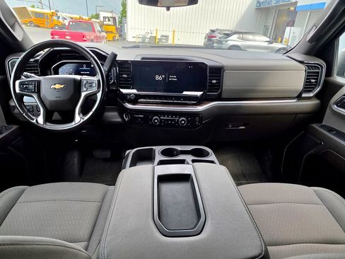 Used 2022 Chevrolet Silverado 1500 LT w/ Max Trailering Package AWD/4WD image 20