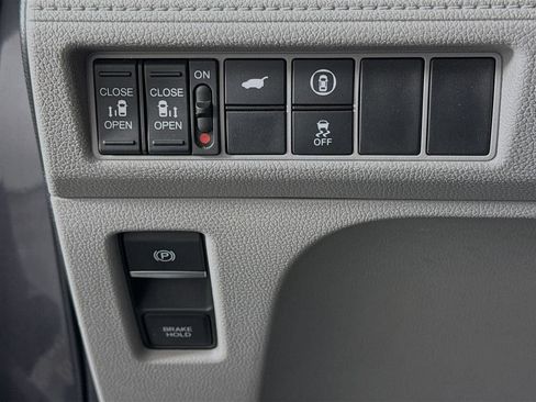 Used 2021 Honda Odyssey EX-L image 9
