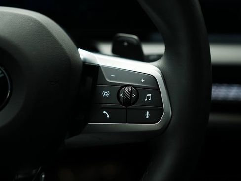 Used 2025 BMW 228i xDrive w/ M Sport Package image 33