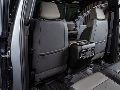 Used 2026 Chevrolet Silverado 2500 ZR2 w/ LPO, Dark Essentials Package image 34