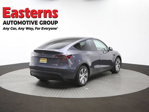 Used 2023 Tesla Model Y Long Range AWD/4WD image 37