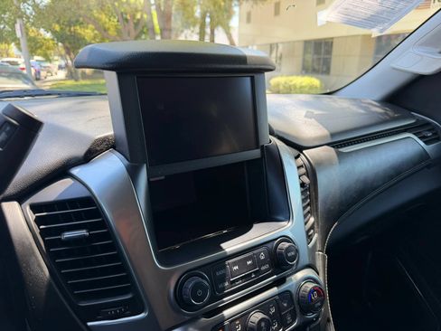Used 2017 Chevrolet Tahoe LT RWD image 27