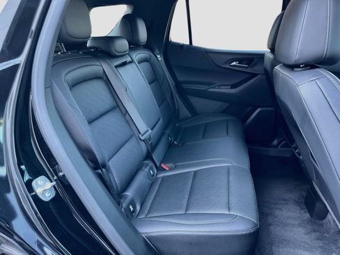 Used 2025 Chevrolet Equinox LT w/ Convenience Package II AWD/4WD image 32