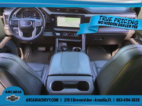 Used 2024 GMC Sierra 1500 Denali w/ Technology Package AWD/4WD image 15