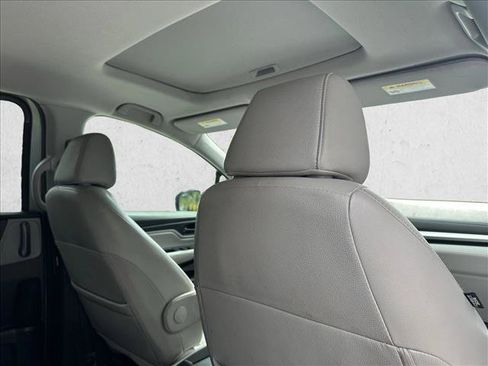 Certified 2024 Honda Odyssey EX-L image 26