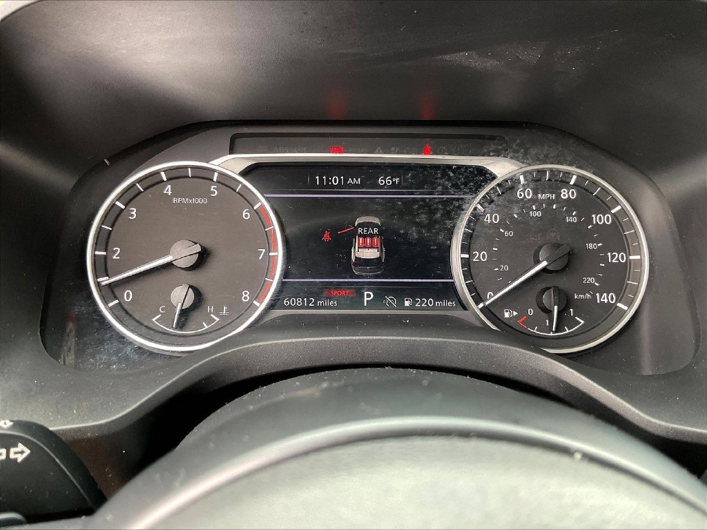 Used 2024 Nissan Rogue SV AWD/4WD image 16