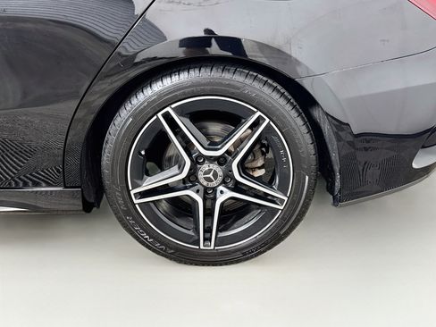 Used 2021 Mercedes-Benz A 220 4MATIC image 29