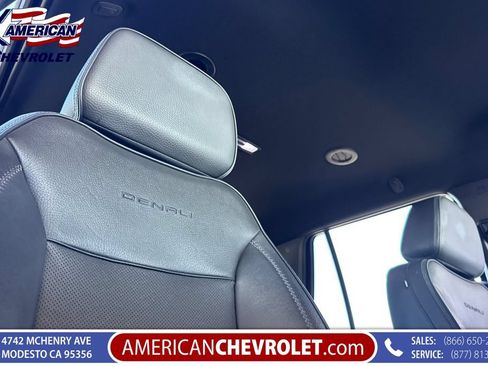 Used 2023 GMC Yukon Denali AWD/4WD image 23