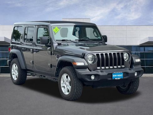Used 2022 Jeep Wrangler Unlimited Sport w/ Sun And Sound Package AWD/4WD image 2