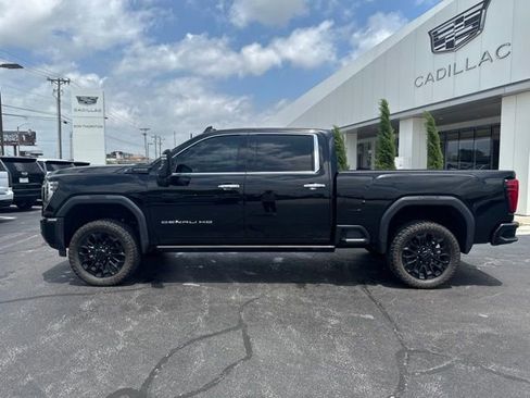 Used 2024 GMC Sierra 2500 Denali Ultimate AWD/4WD image 17