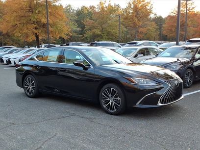 New 2025 Lexus ES 350 w/ Premium Package