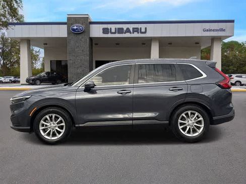 Used 2025 Honda CR-V EX image 3