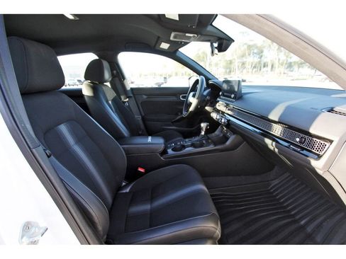 Used 2023 Honda Civic Sport image 26