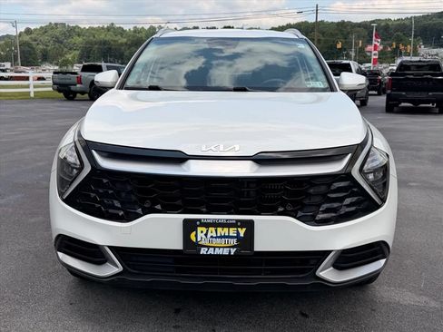 Used 2023 Kia Sportage EX AWD/4WD image 10