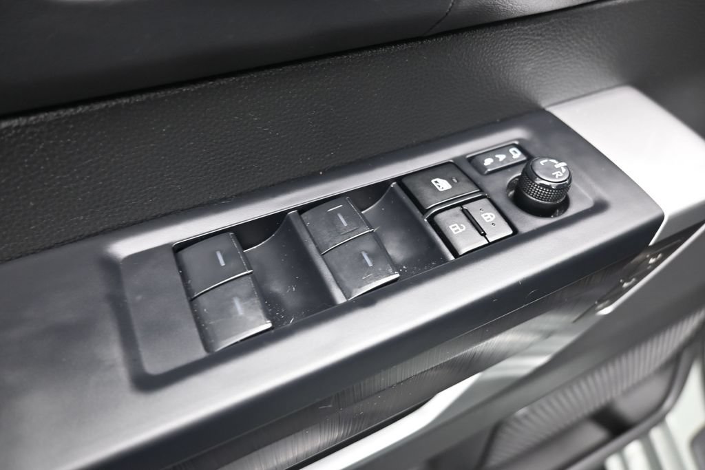 Used 2024 Toyota Tundra Platinum AWD/4WD image 13