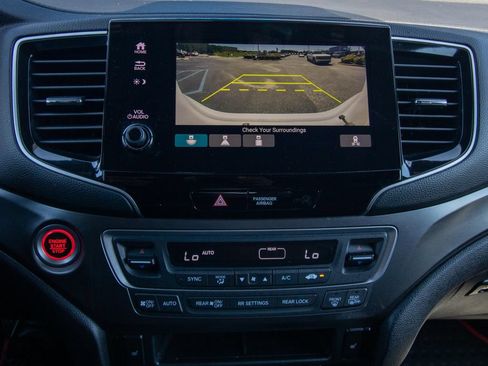 Used 2022 Honda Pilot Sport image 28