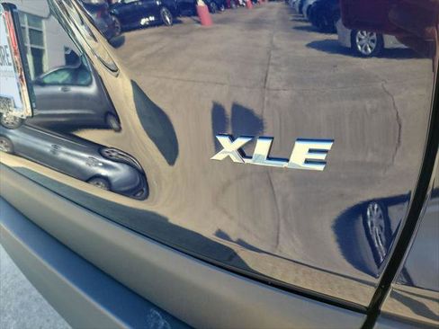 Certified 2025 Toyota RAV4 XLE image 5