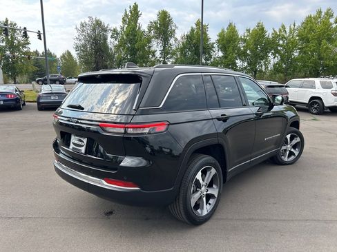 Used 2023 Jeep Grand Cherokee 4xe w/ Luxury Tech Group II image 7