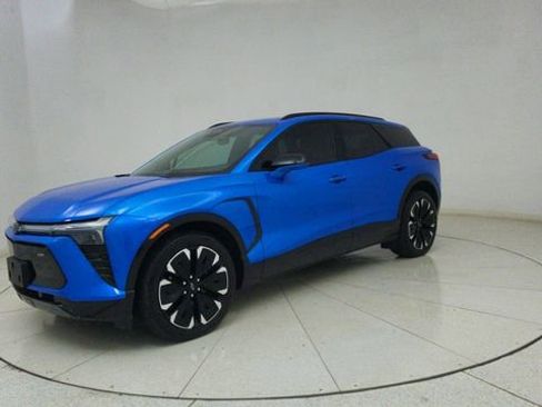 Used 2024 Chevrolet Blazer EV RS image 68