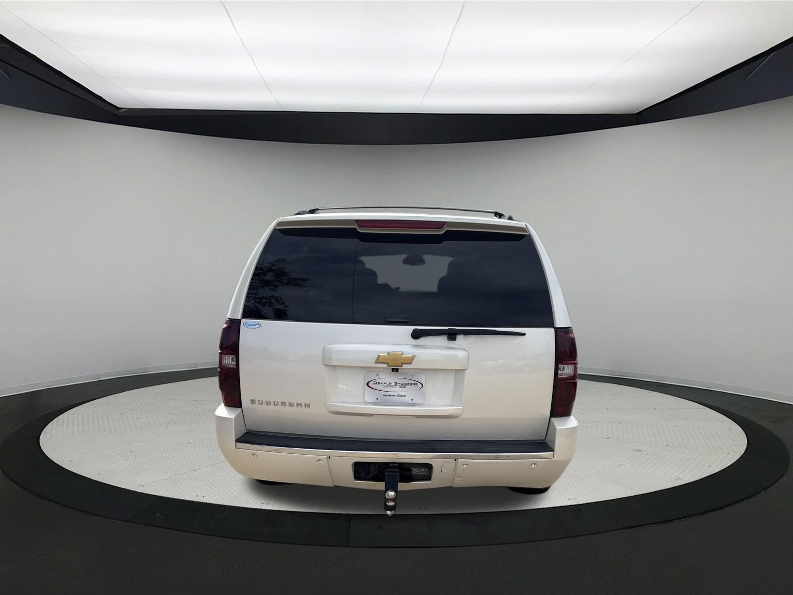 Used 2013 Chevrolet Suburban LTZ AWD/4WD image 6