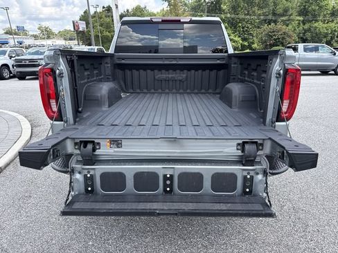 Used 2023 GMC Sierra 1500 AT4 w/ AT4 Premium Package AWD/4WD image 33
