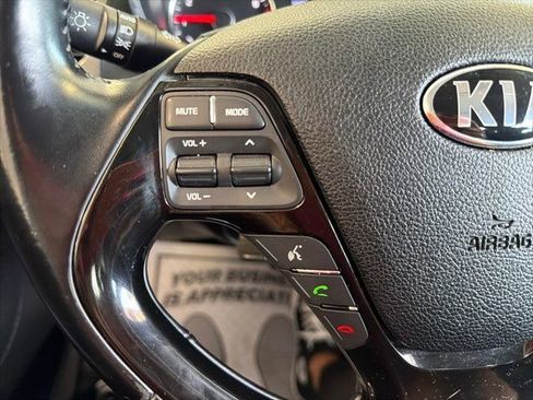 Used 2018 Kia Forte S FWD image 15