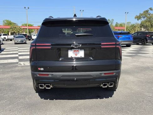 New 2026 Chevrolet Traverse LT w/ Midnight/Sport Edition image 4