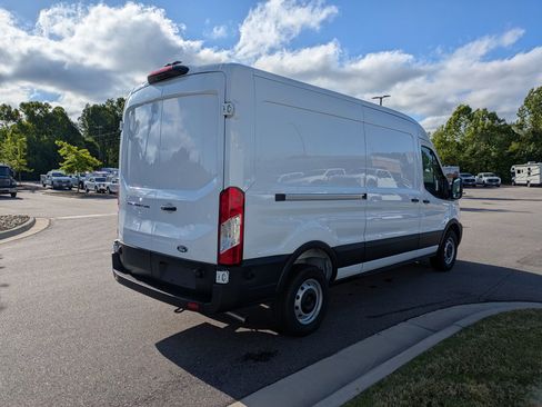 New 2026 Ford Transit 250 148 Medium Roof RWD image 4
