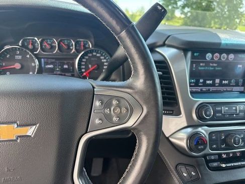 Used 2018 Chevrolet Tahoe LT w/ Luxury Package AWD/4WD image 19