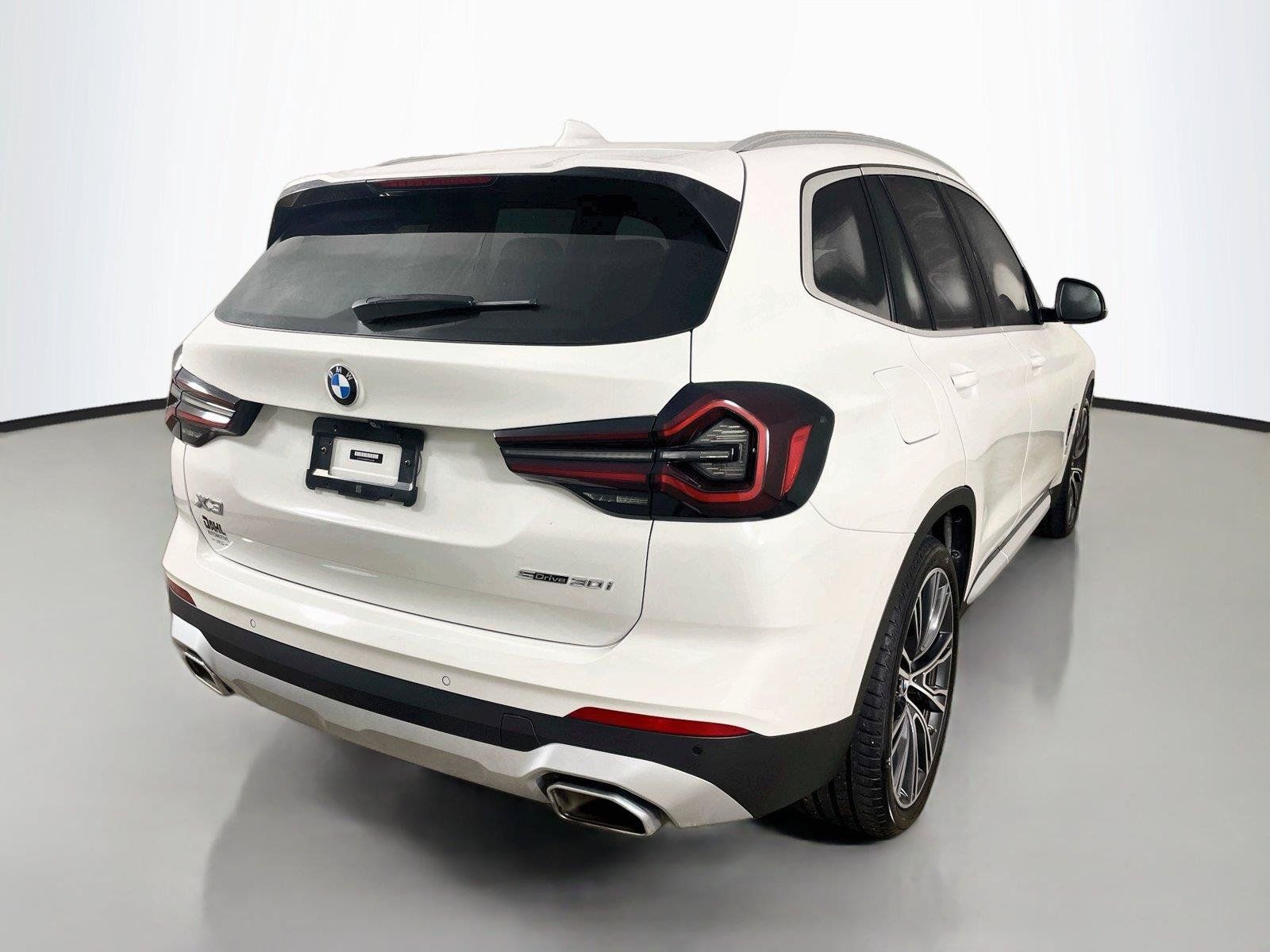 Used 2023 BMW X3 sDrive30i w/ Premium Package RWD image 13