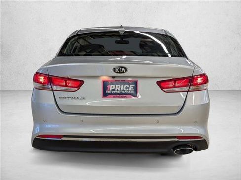 Used 2018 Kia Optima LX image 6