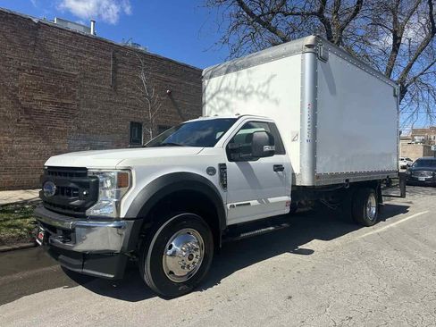 Used 2020 Ford F550 2WD Regular Cab Super Duty image 2