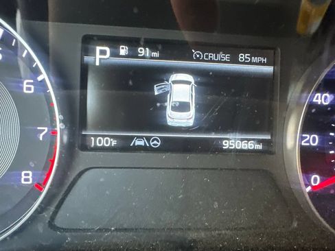 Used 2022 Kia Forte GT w/ GT Technology Package FWD image 11