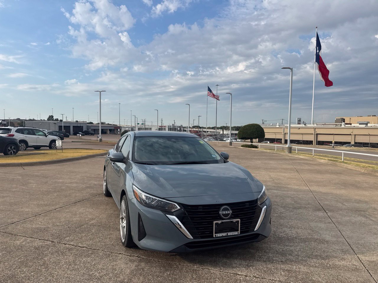 Certified 2024 Nissan Sentra SV w/ All-Weather Package FWD image 4
