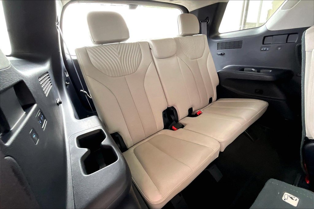 Used 2024 Hyundai Palisade Calligraphy AWD/4WD image 26