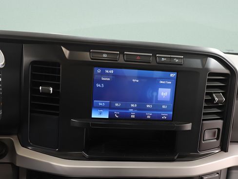 Used 2024 Ford F250 XLT AWD/4WD image 11