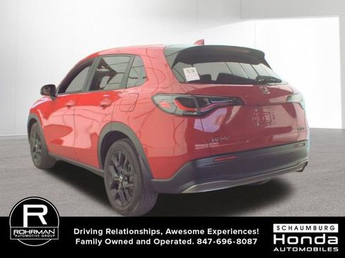 Used 2025 Honda HR-V Sport image 8