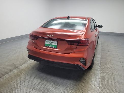 Used 2022 Kia Forte LXS FWD image 7