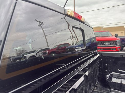 New 2025 Ford Ranger Lariat w/ Black Appearance Package image 24