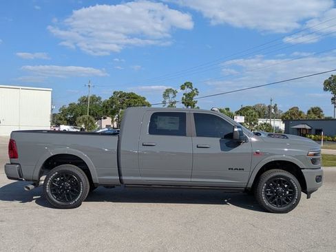 New 2026 RAM 2500 Limited AWD/4WD image 3