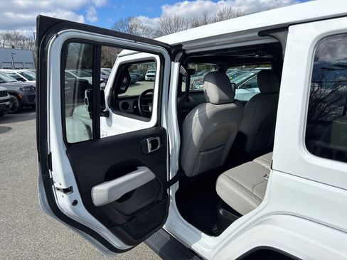 Used 2023 Acura MDX SH-AWD w/ Technology Package image 63