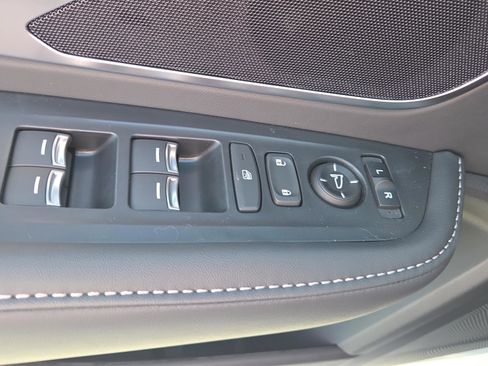 New 2026 Acura RDX SH-AWD image 37