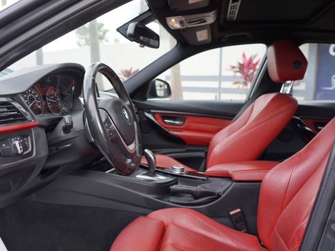 Used 2015 BMW 328i Sedan w/ Premium Package RWD image 8