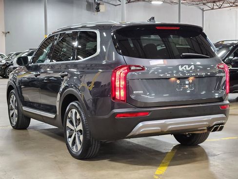Used 2022 Kia Telluride S image 11