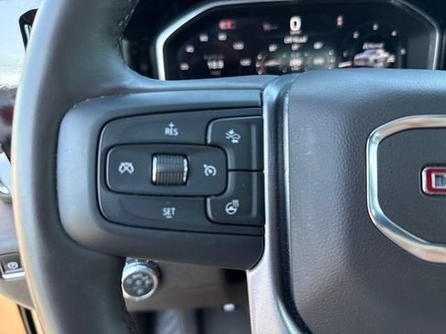 Used 2026 GMC Sierra 1500 SLT AWD/4WD image 24