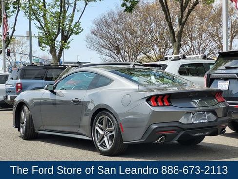 New 2025 Ford Mustang Coupe image 7